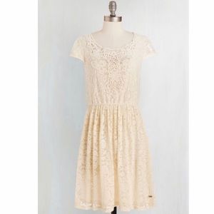 Ivory Lace Dress | Do Yourself Cloud Dress